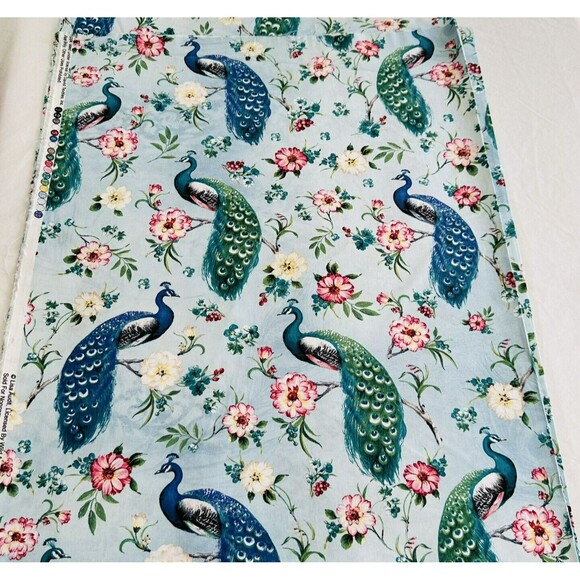 Peacock Fabric Animal Cotton Fabric Quilting Sewing David Textiles 48" x 44" - Picture 1 of 4